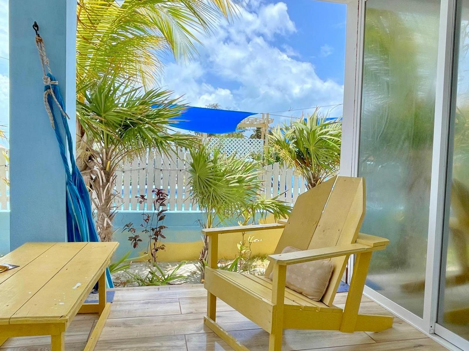 The Novelo Hotel Caye Caulker Ngoại thất bức ảnh